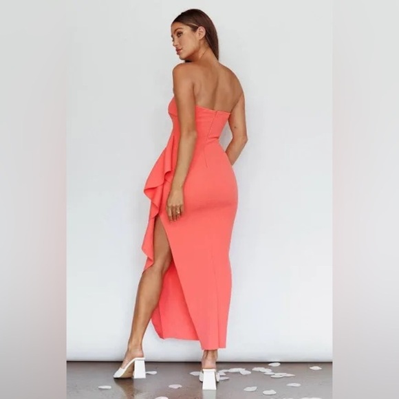 NEW SELFIE LESLIE SASHA CASCADE RUFFLE MIDI DRESS (1) - Picture 2 of 6